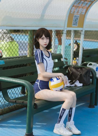欧美短款外套女冬_BD韩语高清免费观看