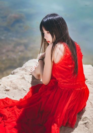 欧美美女头像大图_1080全集在线观看