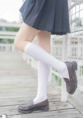 欧美400斤大妈_HD最新电影在线观看