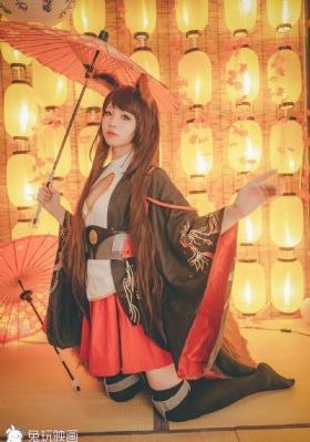 欧美风女装性感上衣_720天堂在线