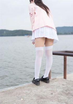 欧美影院前台门面设计_高清电影